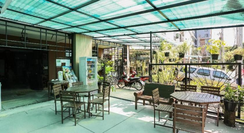 Hotel OYO 339 Nakara Boutique Chiang Mai Extérieur photo
